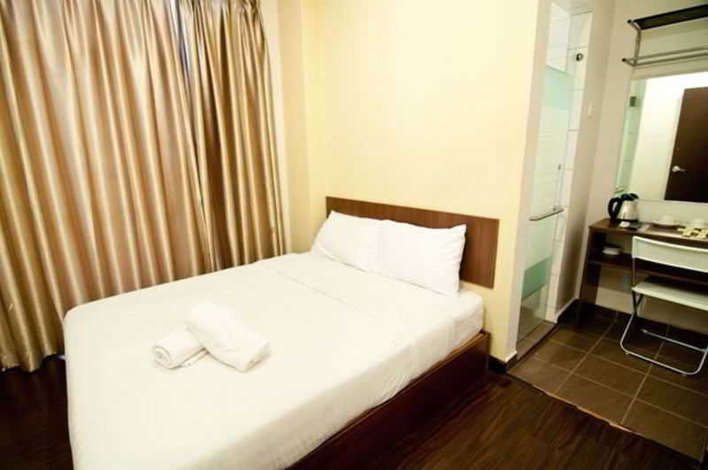 101 Lake View Hotel Puchong Kültér fotó