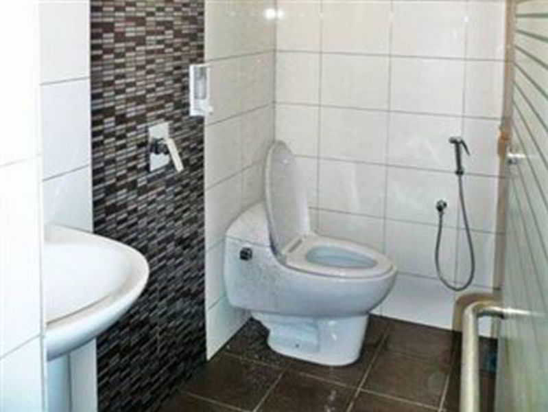 101 Lake View Hotel Puchong Kültér fotó
